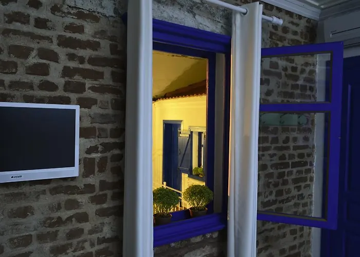 Cunda Mavi (adults Only) 2*